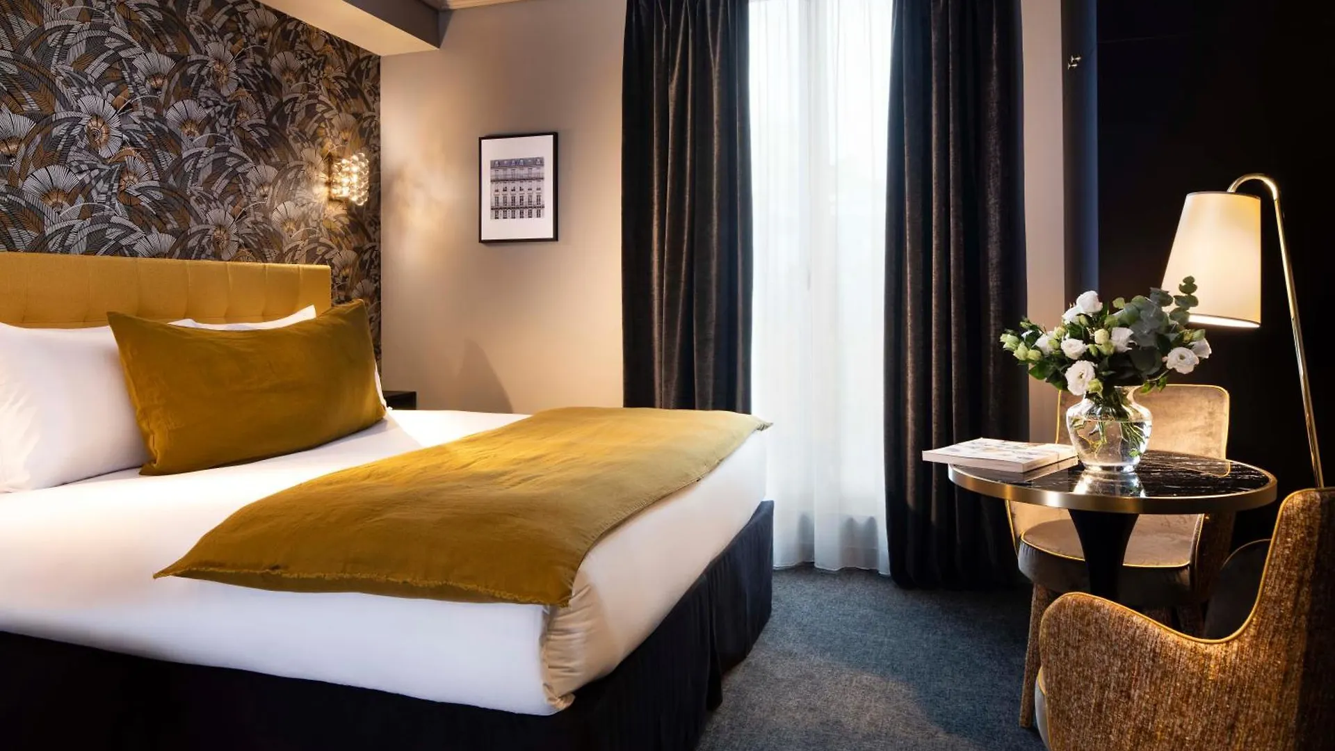 ***  Rayz Eiffel Aparthotel Paris France