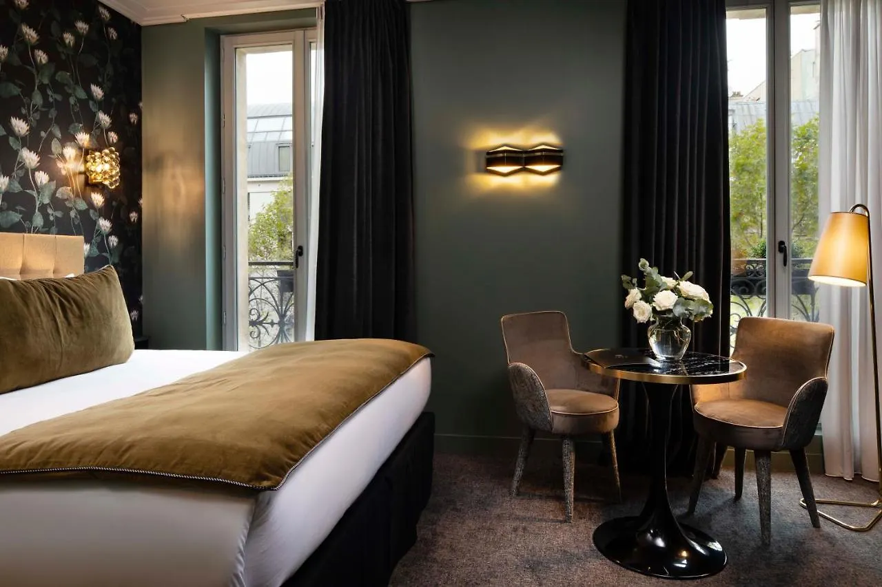 Rayz Eiffel Aparthotel Paris
